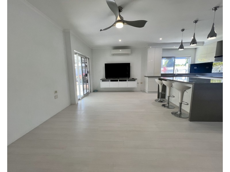 Kewarra Beach QLD 4879