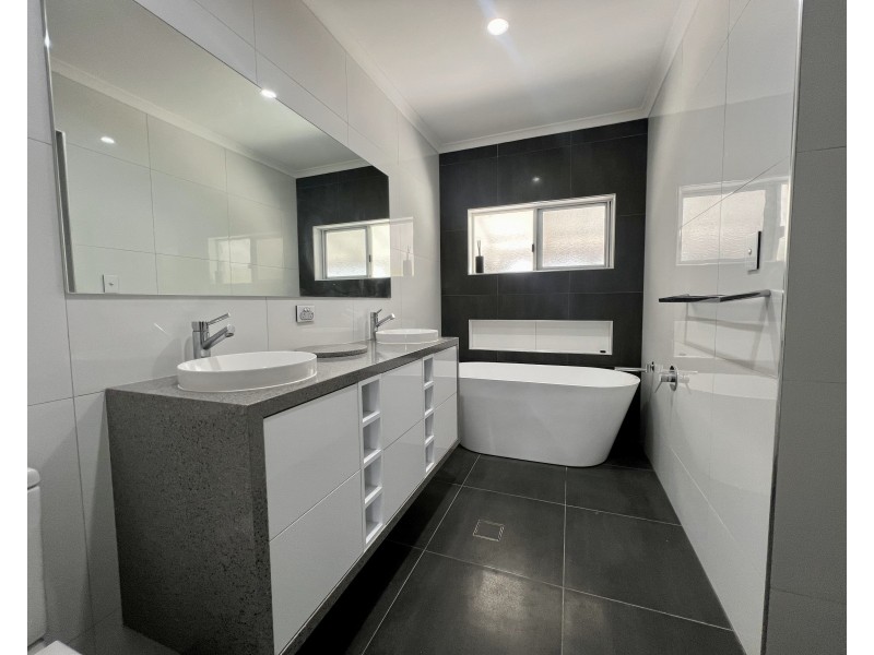 Kewarra Beach QLD 4879