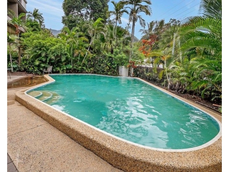 5/5-7 Amphora Street, Palm Cove QLD 4879