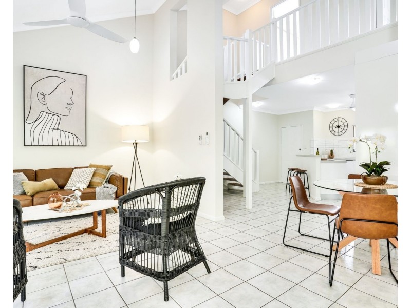 9/71-73 Cedar Road, Palm Cove QLD 4879