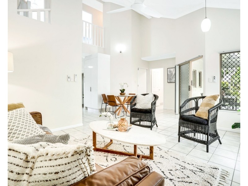 9/71-73 Cedar Road, Palm Cove QLD 4879