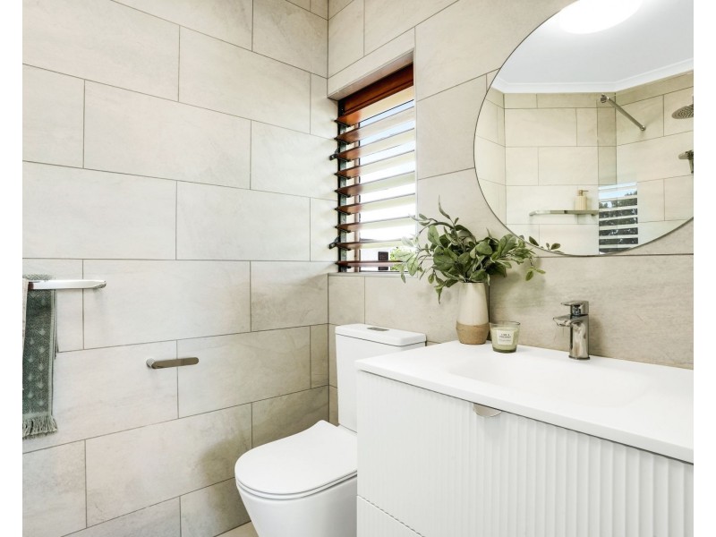 9/71-73 Cedar Road, Palm Cove QLD 4879