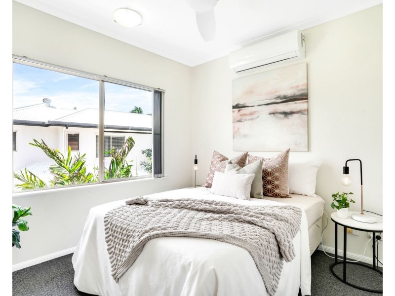 9/71-73 Cedar Road, Palm Cove QLD 4879
