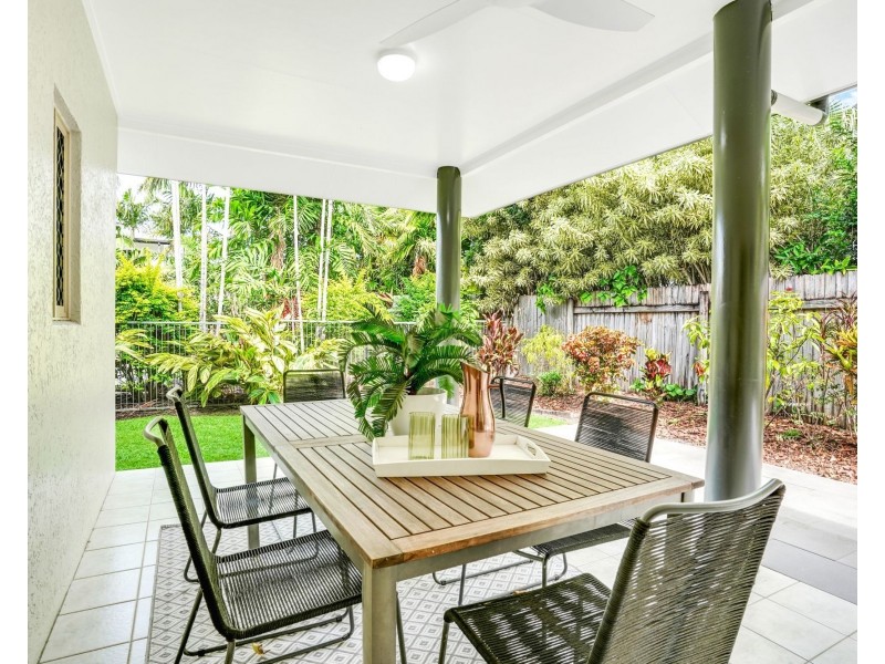9/71-73 Cedar Road, Palm Cove QLD 4879
