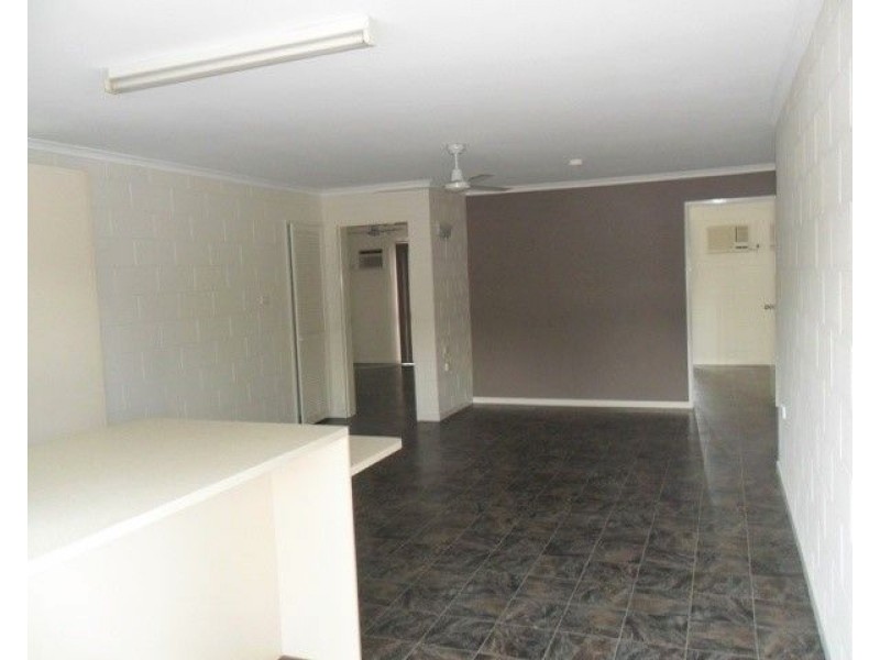 5/13 Armbrust Street, Manoora QLD 4870