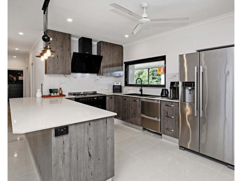 86 Golden Grove Drive, Bentley Park QLD 4869