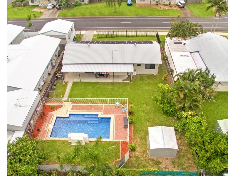 86 Golden Grove Drive, Bentley Park QLD 4869