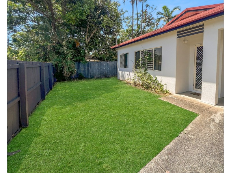 25 Derby Street, Yorkeys Knob QLD 4878