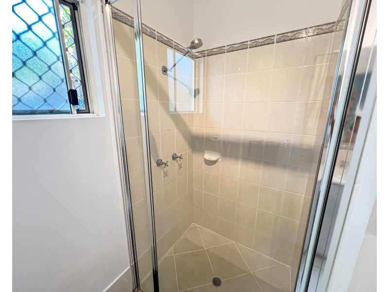 25 Derby Street, Yorkeys Knob QLD 4878