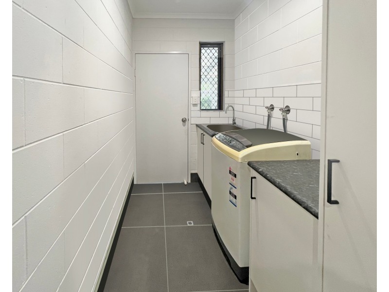 20 Bourke Close, Mount Sheridan QLD 4868