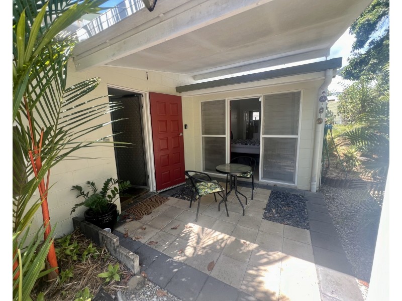 15 Escape Close, Clifton Beach QLD 4879