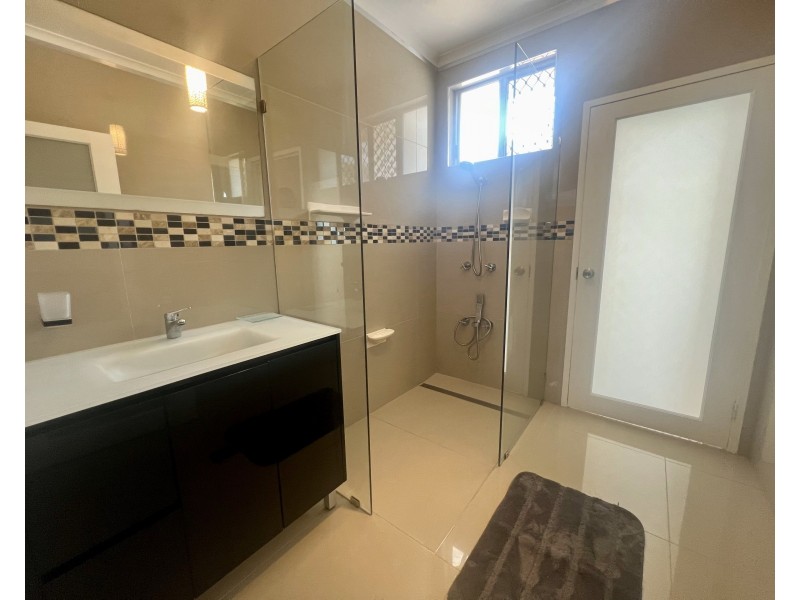 15 Escape Close, Clifton Beach QLD 4879