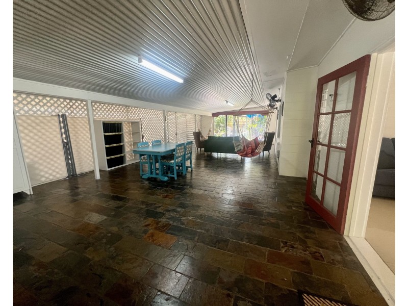 15 Escape Close, Clifton Beach QLD 4879