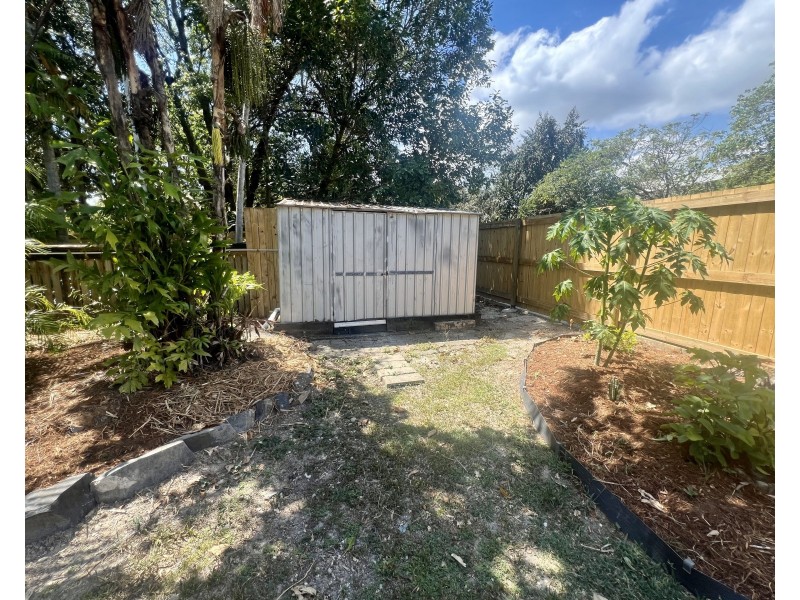 15 Escape Close, Clifton Beach QLD 4879