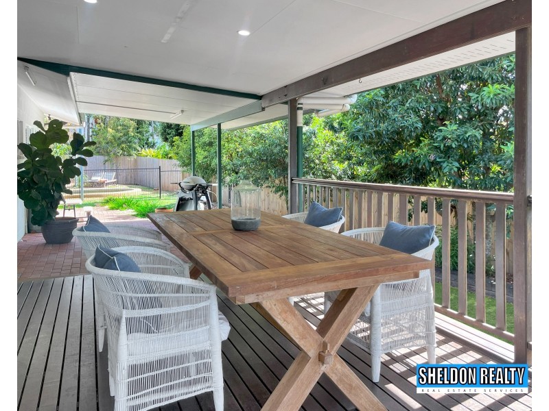 8 Bolwarra Close, Redlynch QLD 4870