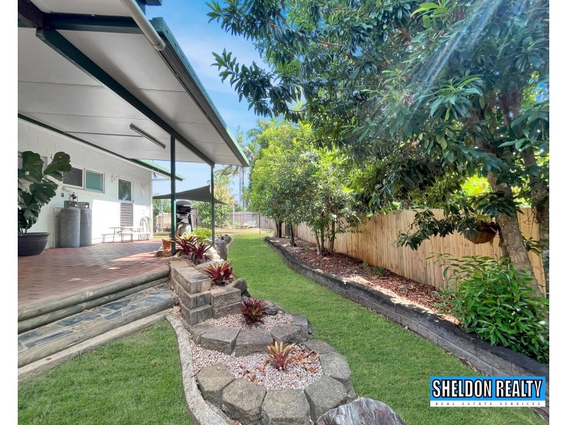 8 Bolwarra Close, Redlynch QLD 4870