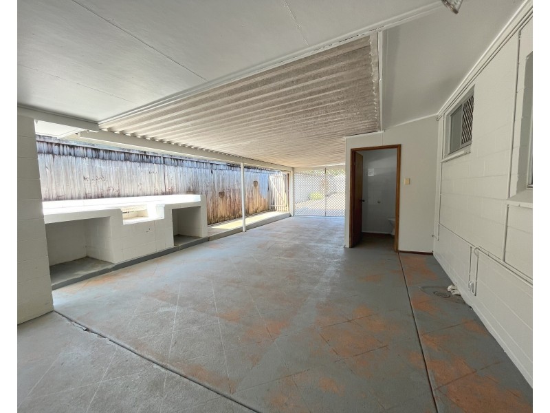 47a Toogood Road, Woree QLD 4868