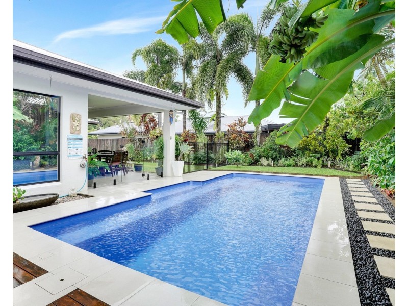 13 Petrie Close, Kewarra Beach QLD 4879