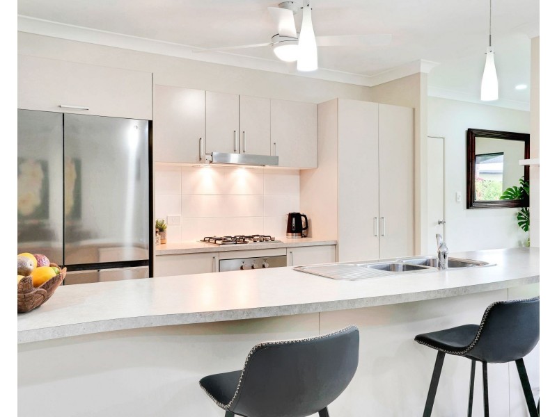 13 Petrie Close, Kewarra Beach QLD 4879