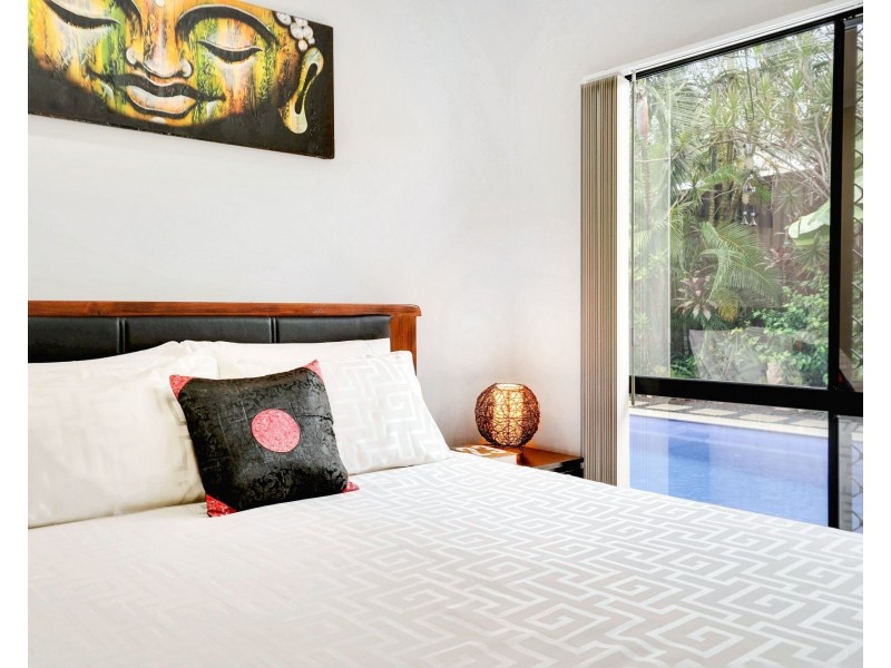 13 Petrie Close, Kewarra Beach QLD 4879