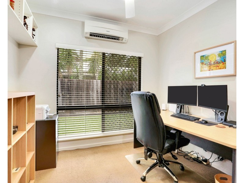 13 Petrie Close, Kewarra Beach QLD 4879