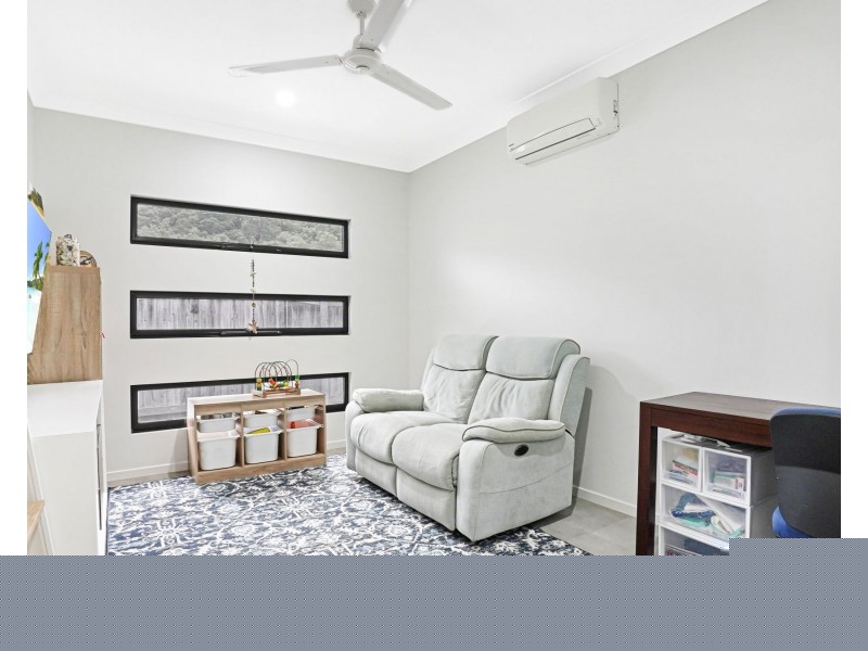 2 Flow Close, Trinity Beach QLD 4879