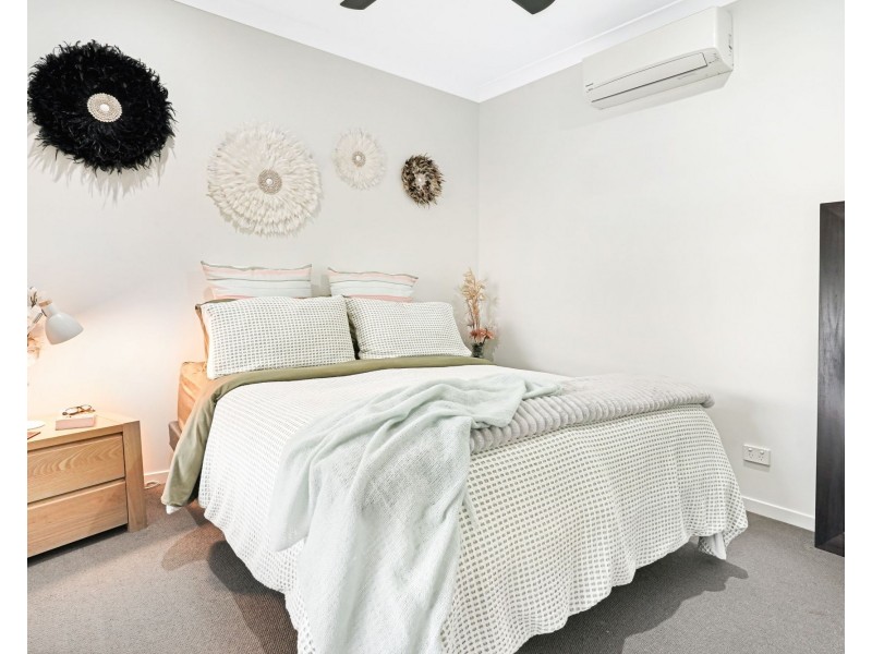 2 Flow Close, Trinity Beach QLD 4879