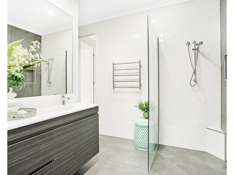 2 Flow Close, Trinity Beach QLD 4879