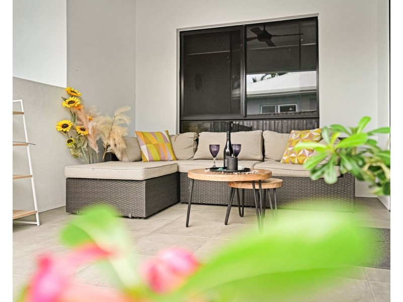 2 Flow Close, Trinity Beach QLD 4879