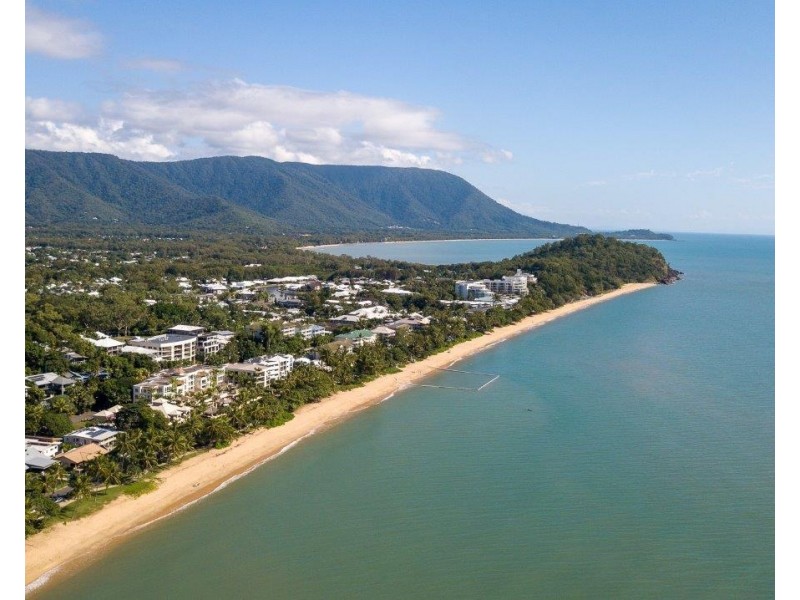 2 Flow Close, Trinity Beach QLD 4879