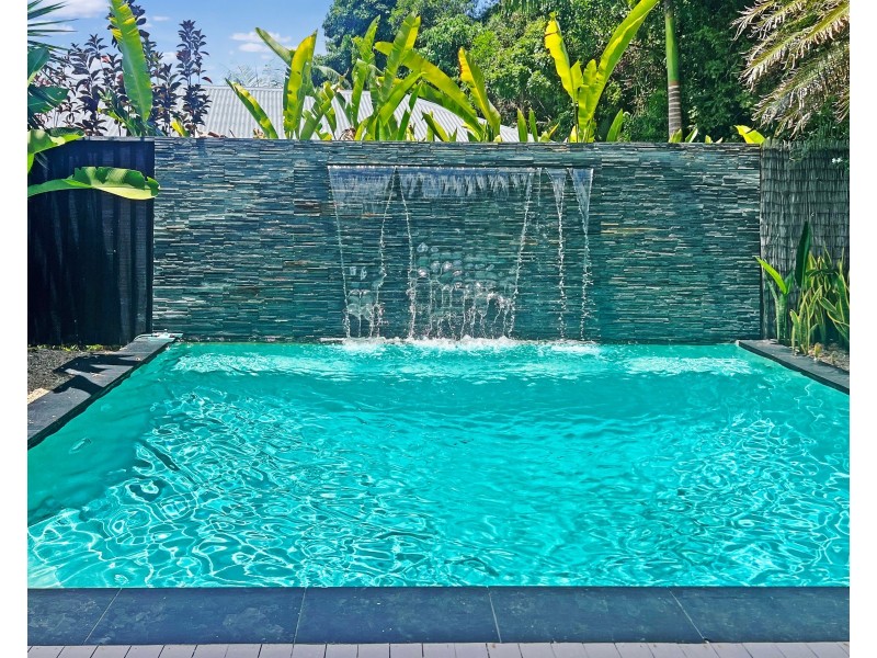 29 Muller Street, Palm Cove QLD 4879