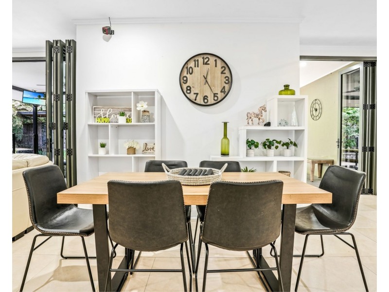 29 Muller Street, Palm Cove QLD 4879