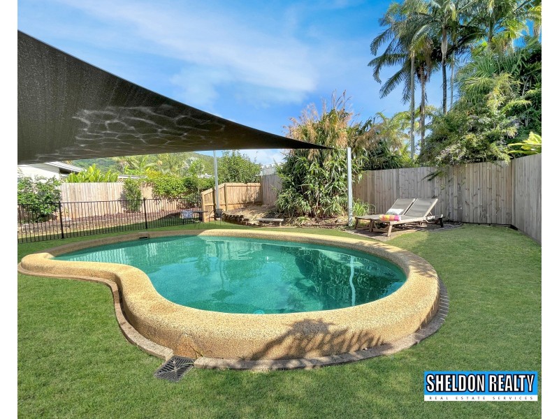 8 Bolwarra Close, Redlynch QLD 4870