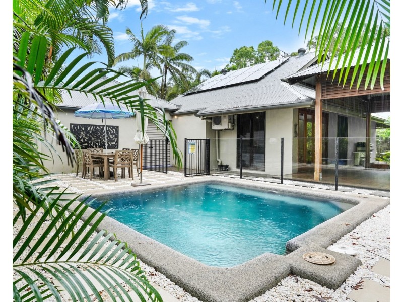 3 Bramble Street, Clifton Beach QLD 4879