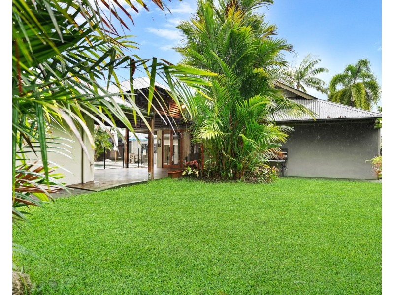 3 Bramble Street, Clifton Beach QLD 4879