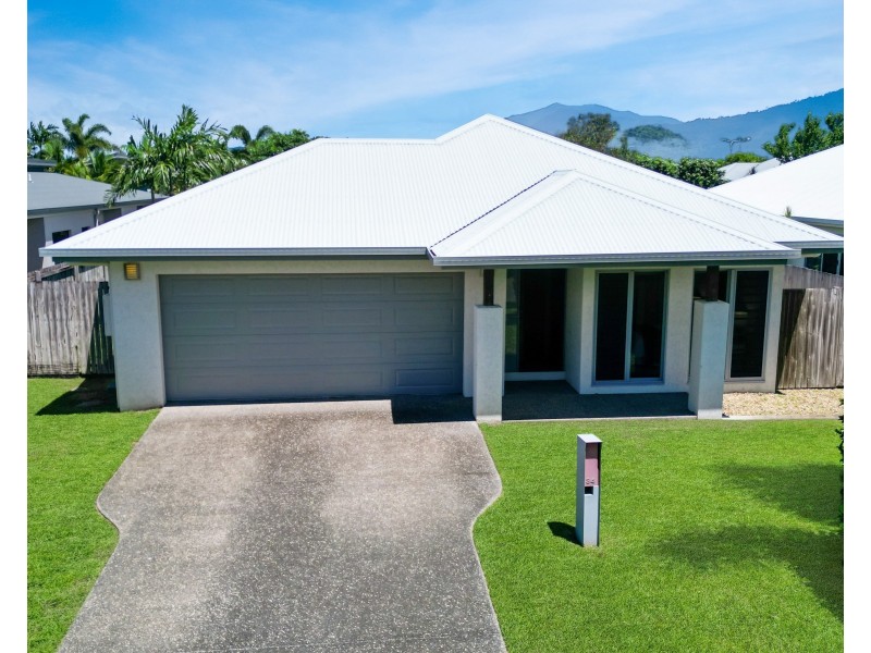 34 Thornborough Circuit, Smithfield QLD 4878