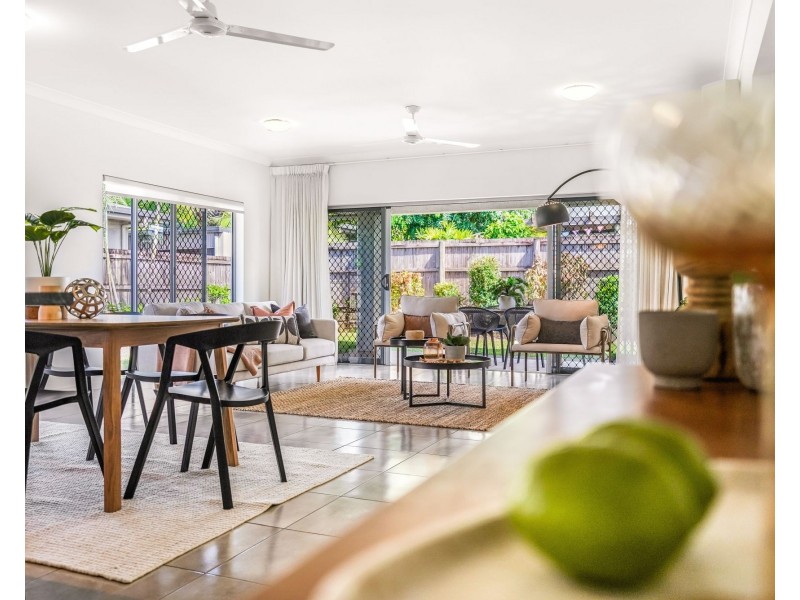 34 Thornborough Circuit, Smithfield QLD 4878