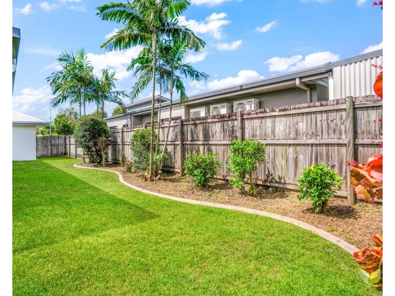 34 Thornborough Circuit, Smithfield QLD 4878