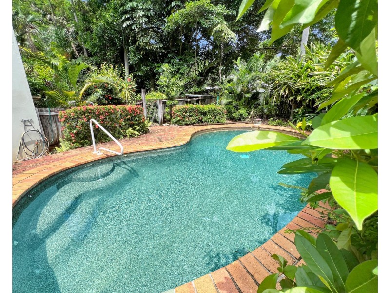 9/13 Le Grande Street, Freshwater QLD 4870