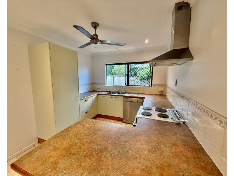 1/5 Simbai Close, Trinity Beach QLD 4879