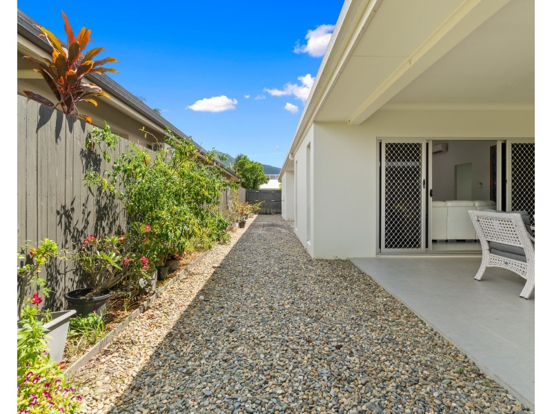 41 Thornborough Circuit, Smithfield QLD 4878
