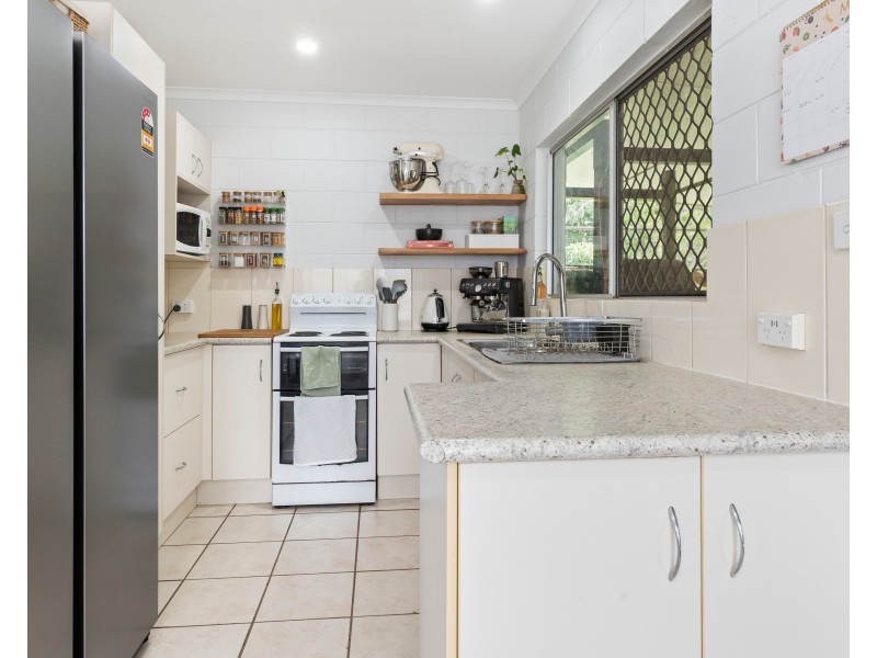 35 Survey Street, Smithfield QLD 4878