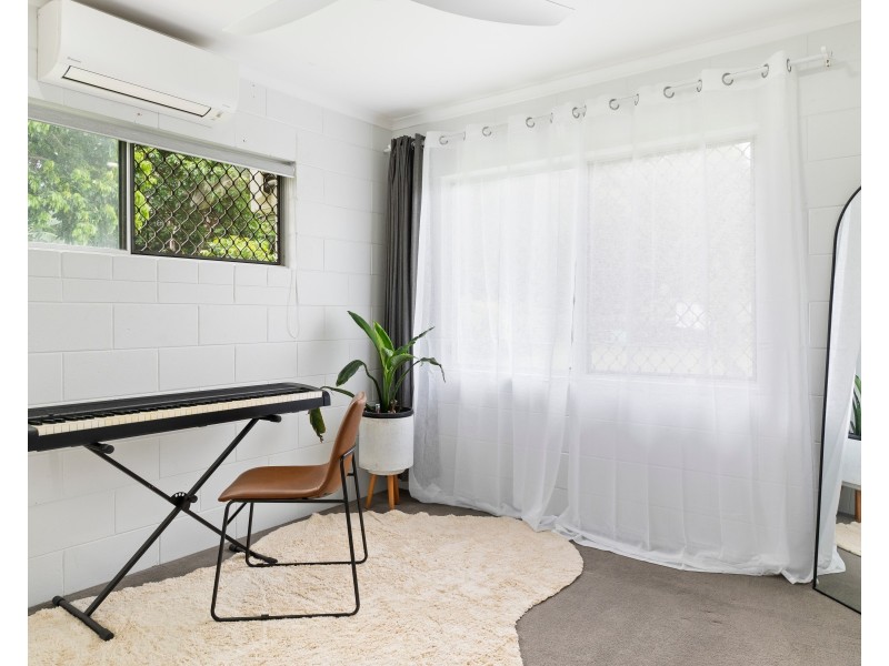 35 Survey Street, Smithfield QLD 4878