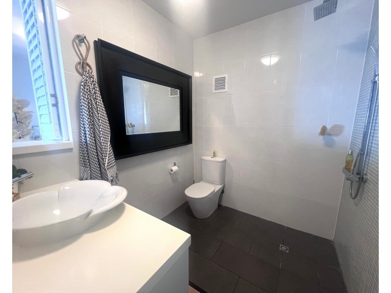 2/18-24 Janett Street, Yorkeys Knob QLD 4878