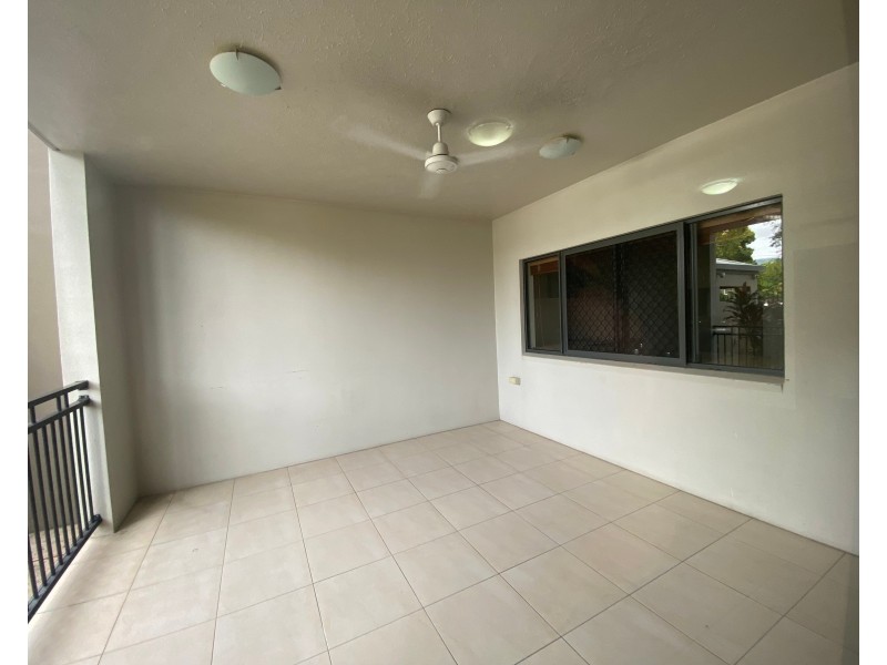 1/14 Macilwraith Street, Manoora QLD 4870