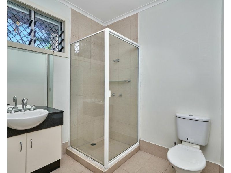 2/15 Amphora Street, Palm Cove QLD 4879