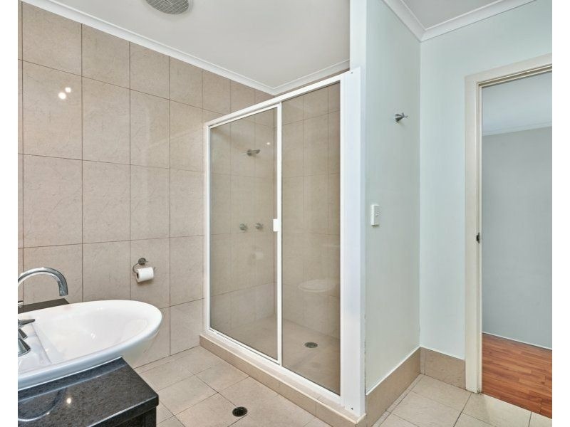 2/15 Amphora Street, Palm Cove QLD 4879