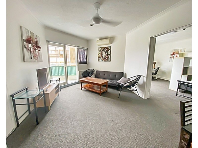 127 & 128/166-168 Lake Street, Cairns North QLD 4870