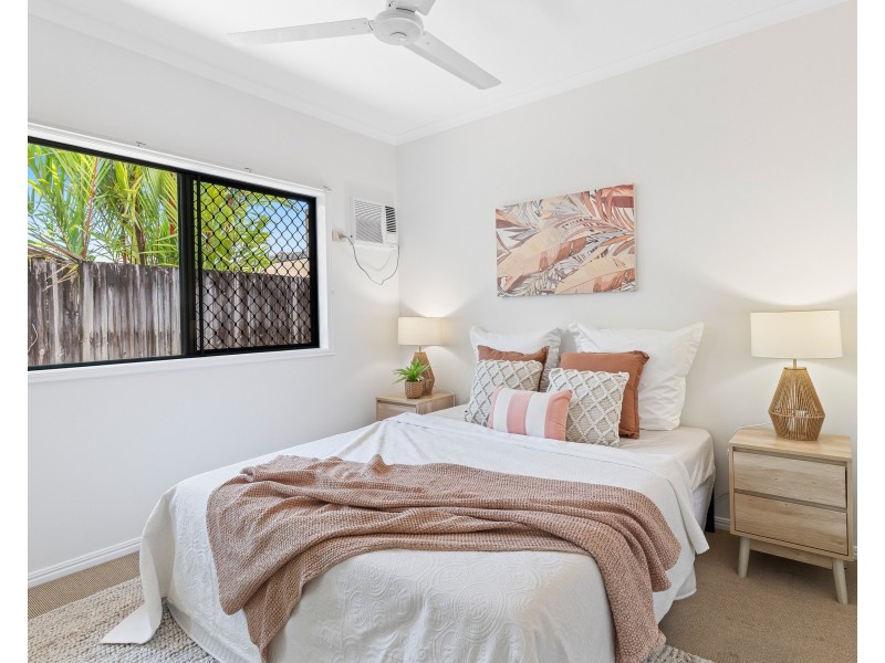 18 Escape Close, Clifton Beach QLD 4879