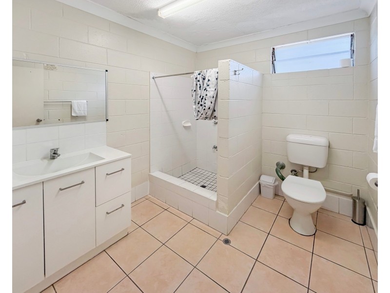 Unit 13/270-278 Sheridan Street, Cairns North QLD 4870